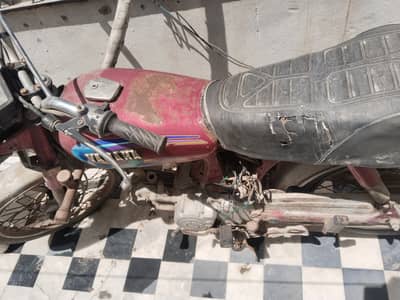 Yamaha YD-100 Junoon 2005
