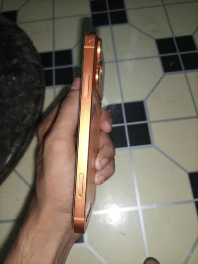 Iphone xr converted to iphone 17pro max non pta ha