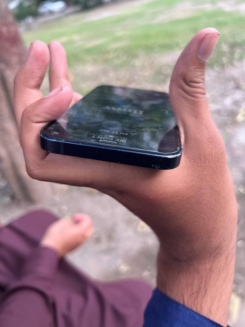 Iphone12 8