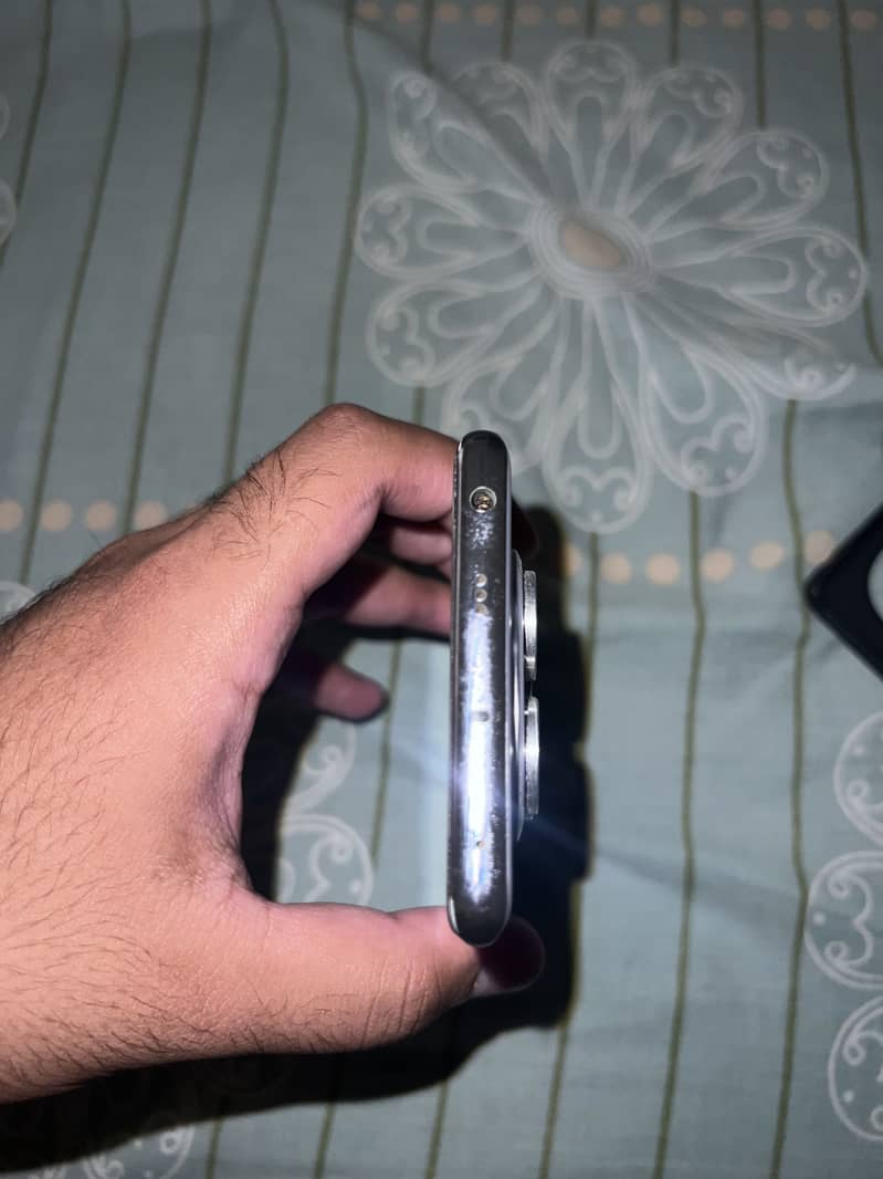 Redmi note 14 pro 6