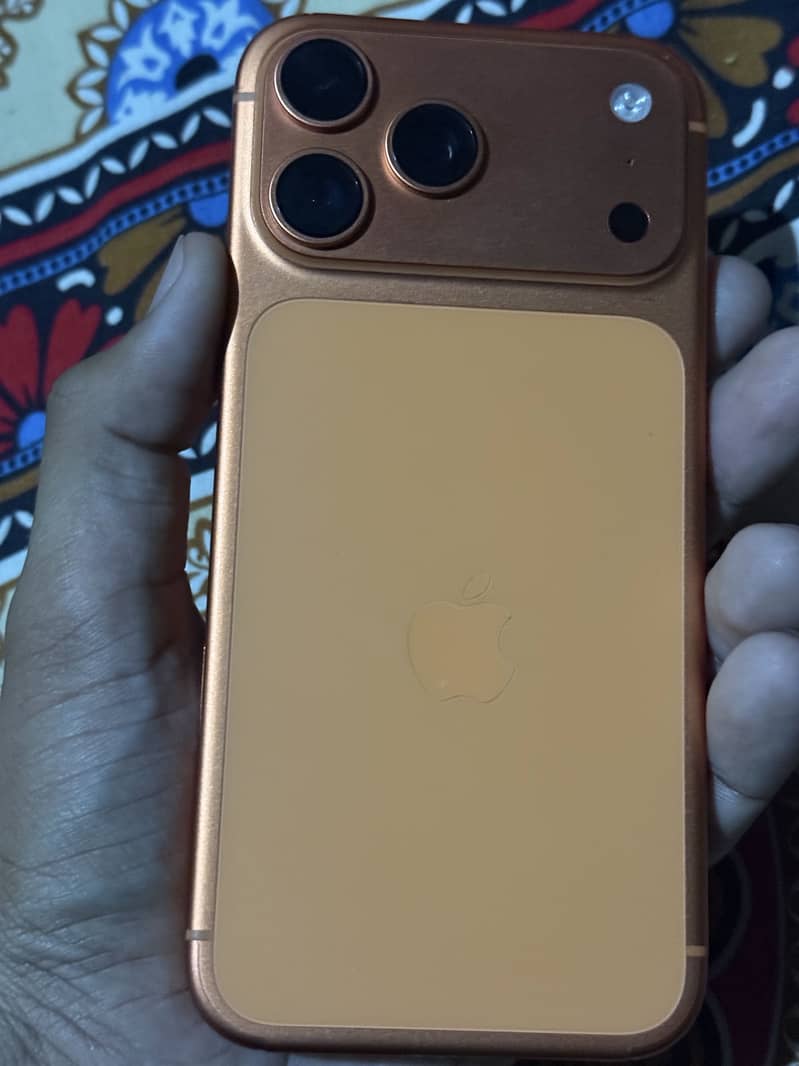iphone 17 pro max 4