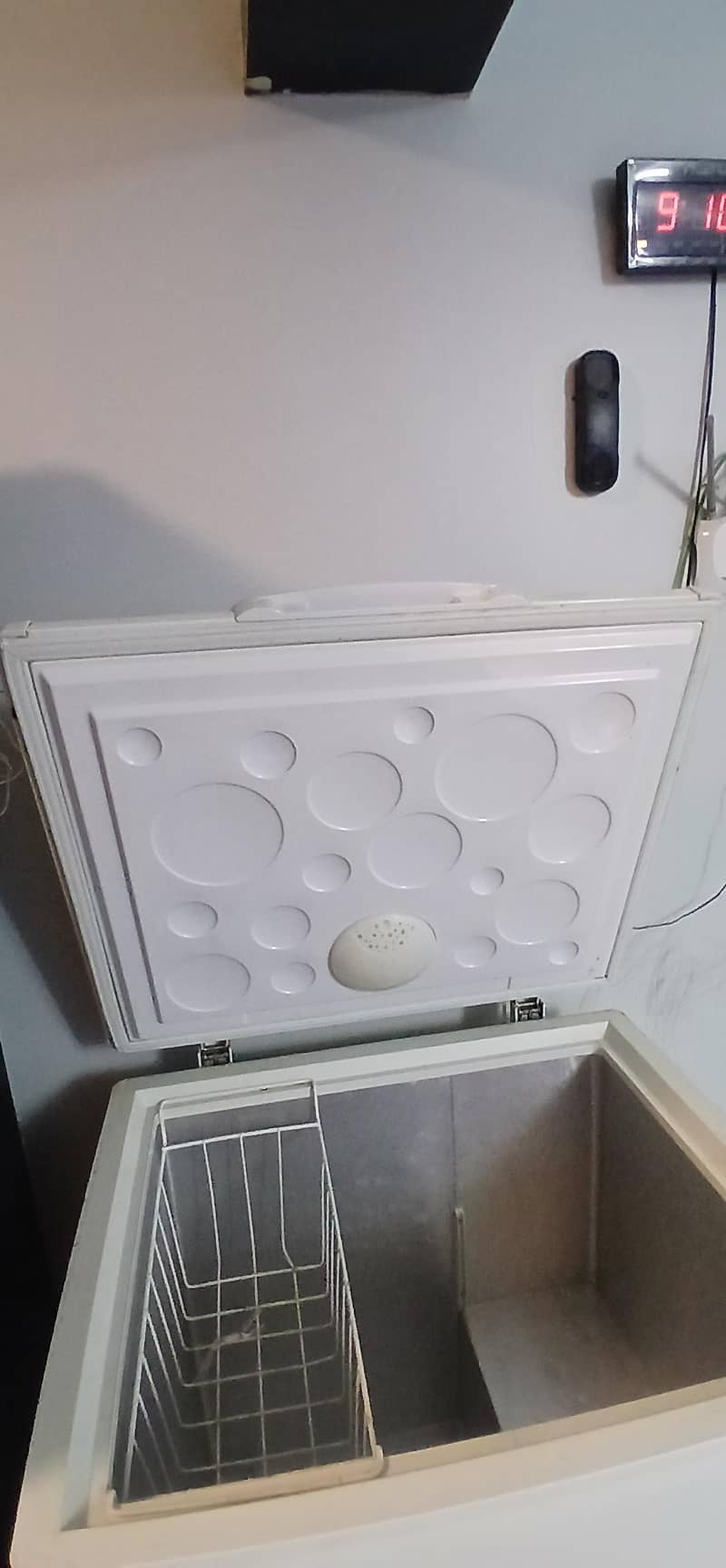 Deep freezer 1