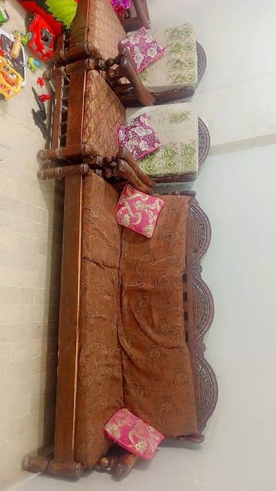 wood 5 seater sofa