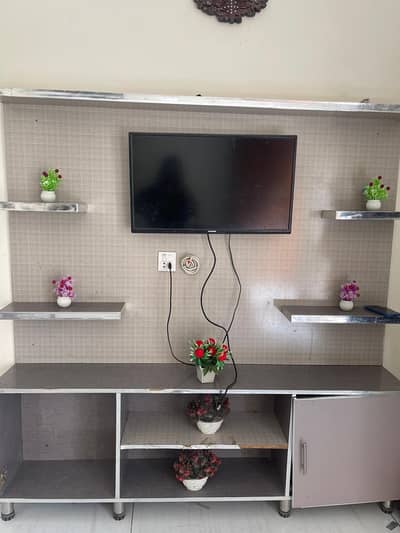 LCD wall stand