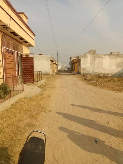 2.50 Marla House Electricity water 25 foot Gali hy Registery intiqal