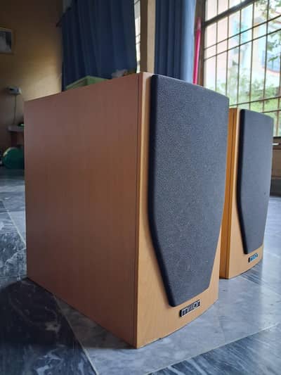 mission Bookshelf  speakers
