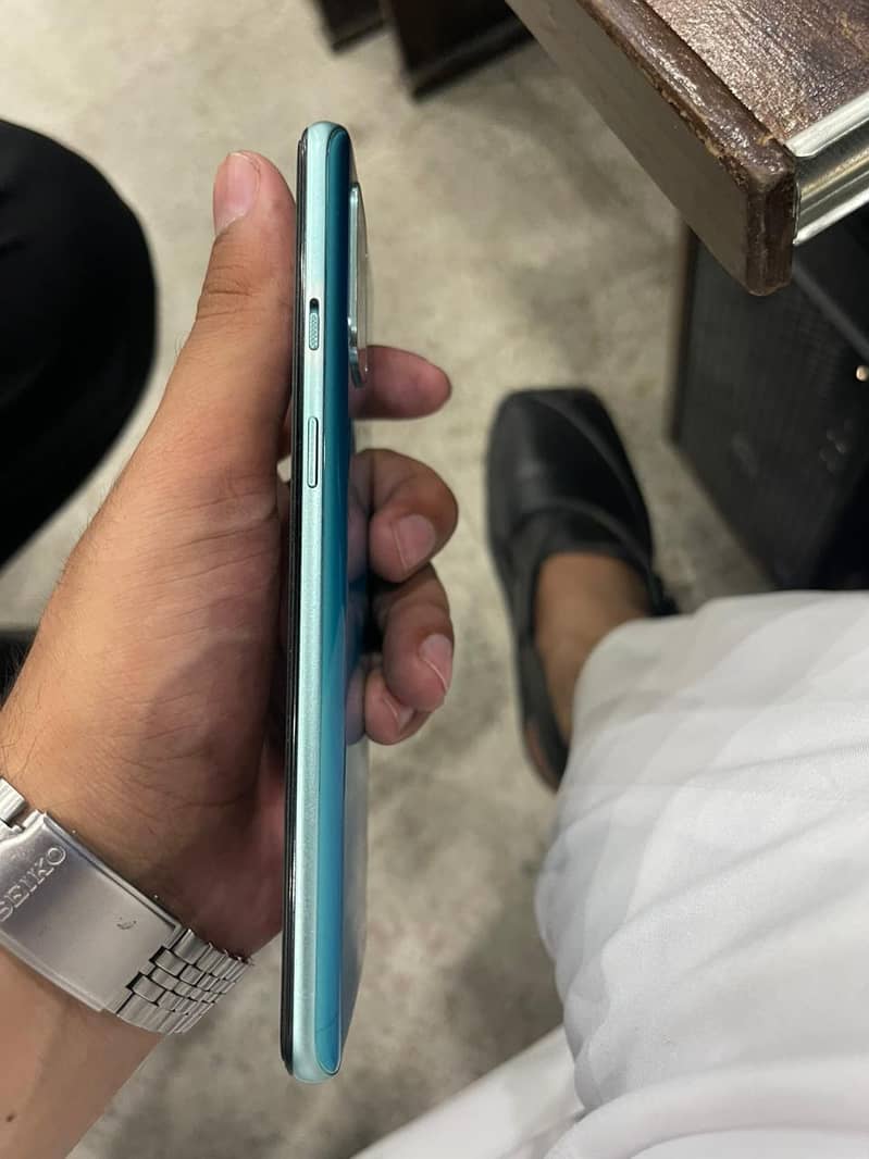 One Plus 8T 1