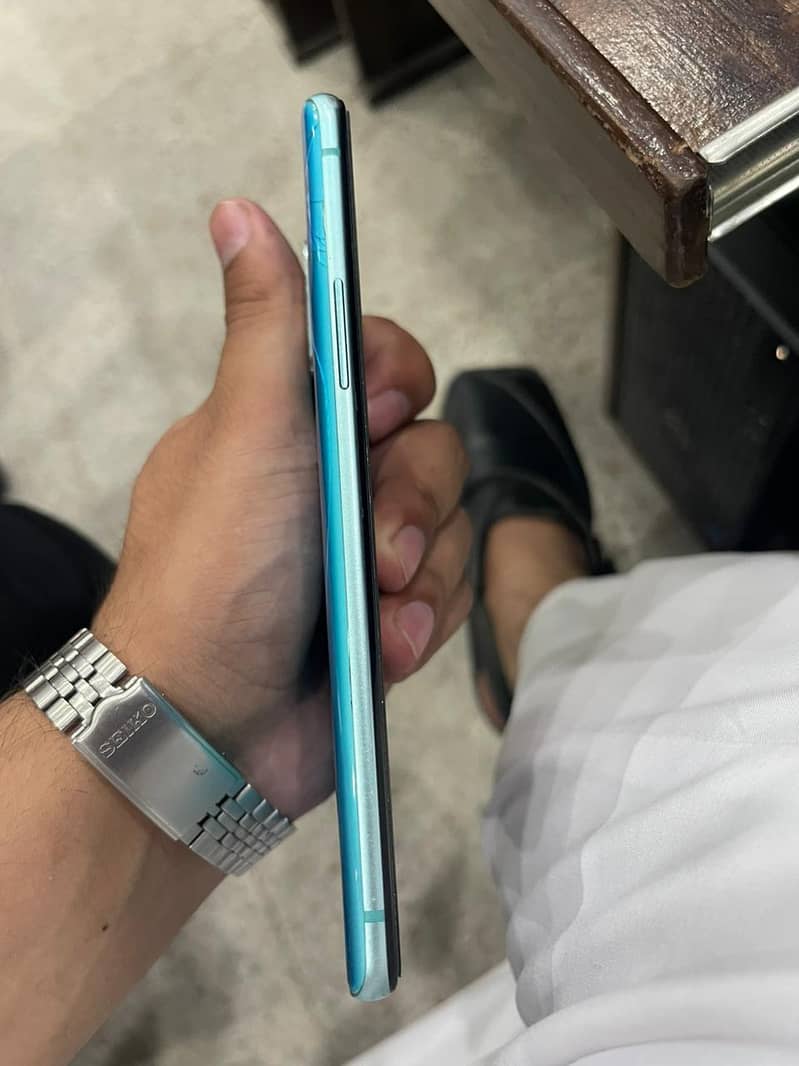 One Plus 8T 3