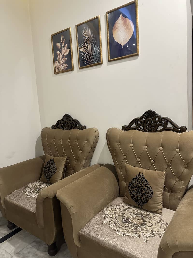 Sofa chairs 0