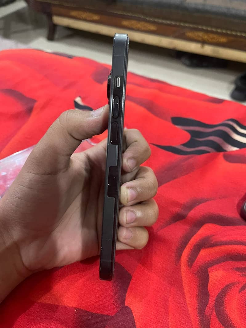 14 pro 1