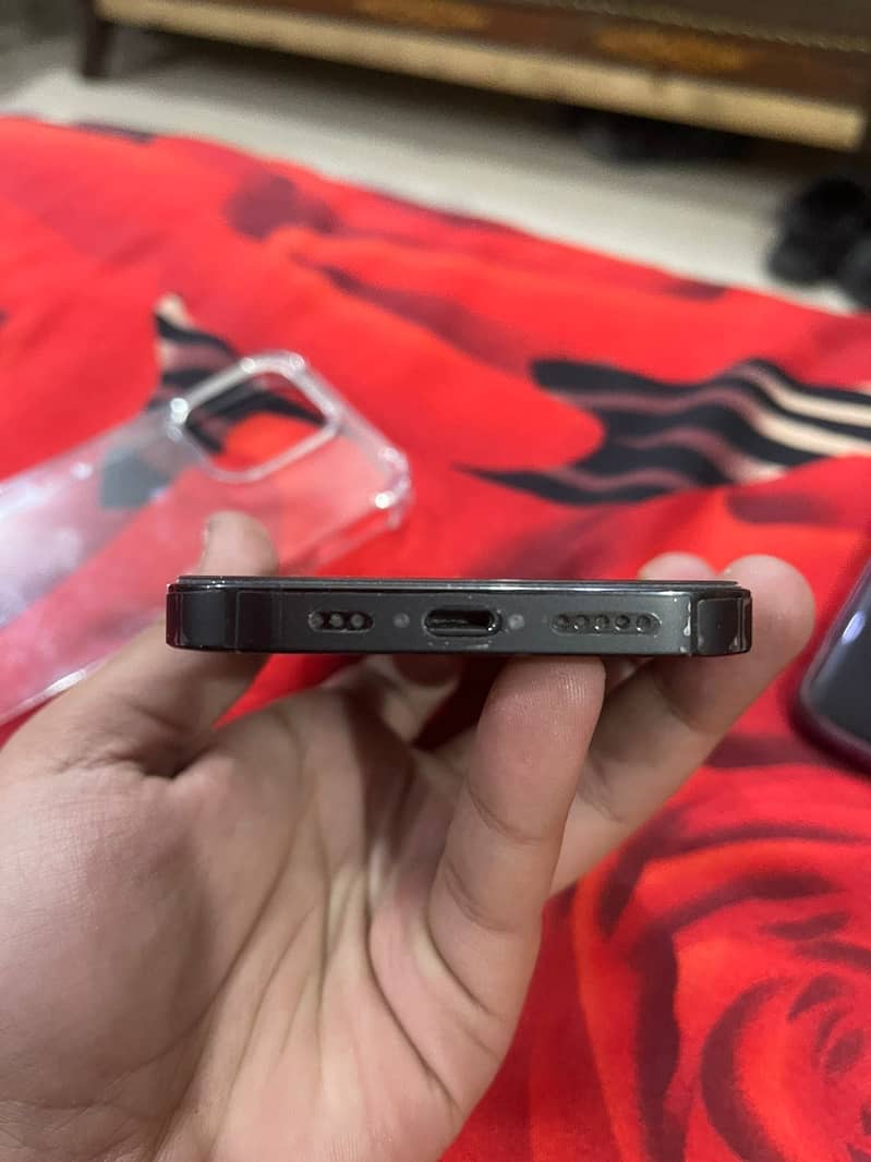 14 pro 3