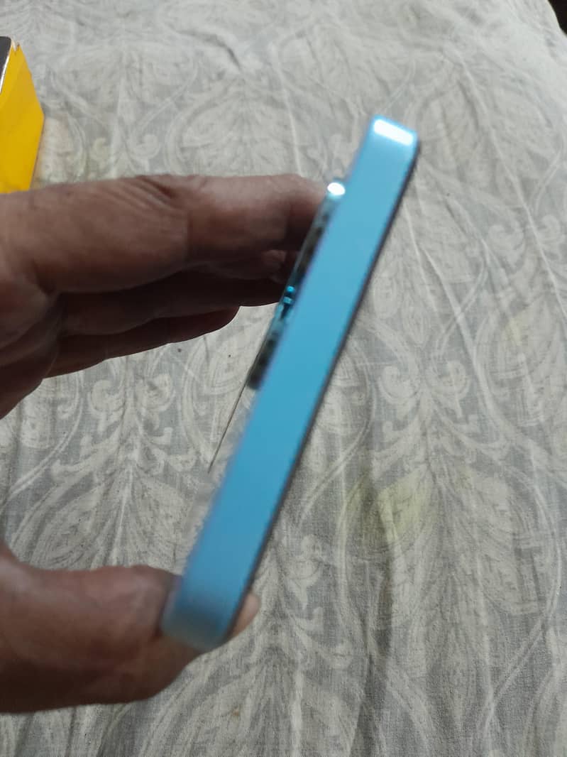 realme Note 50   4+2 GB / 64 GB 5