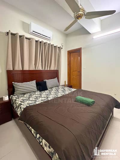Luxury 2 BHK Apartment Available on Daily Basis