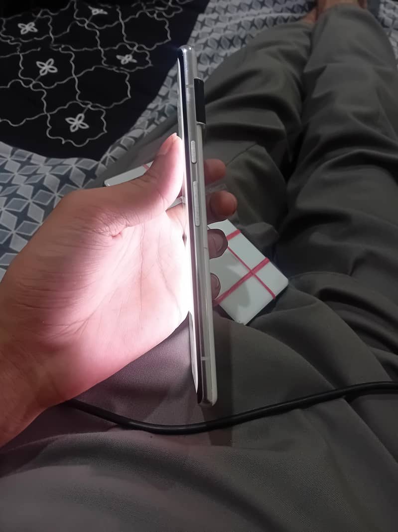 Google pixel 6 pro 1