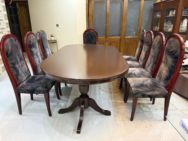 Dining table 8 seater 1