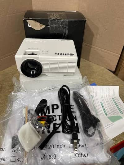 Eokeiy Hi-04  mini Projector 1080 P