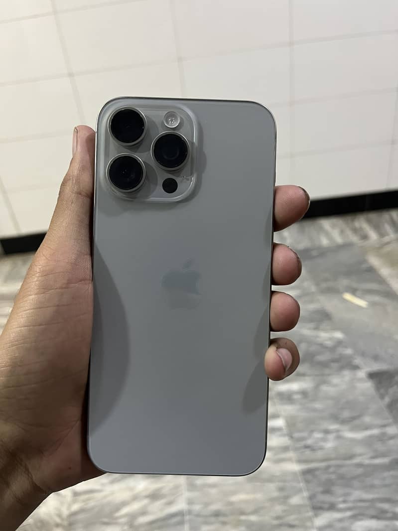 Iphone 15pro max (jv) 0