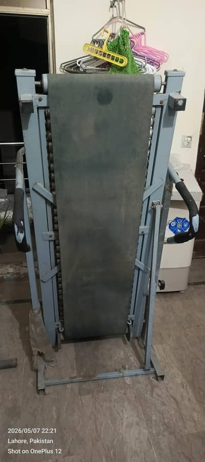 Manual Treadmill running machine