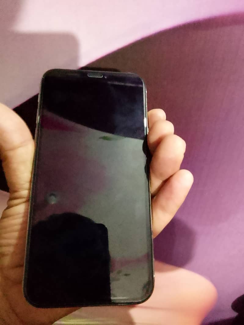 Apple iPhone X 1