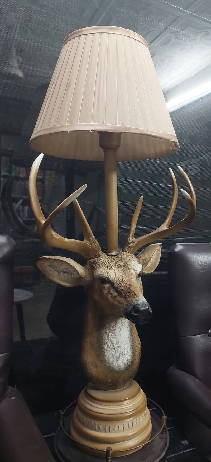 Deer Lamp 1