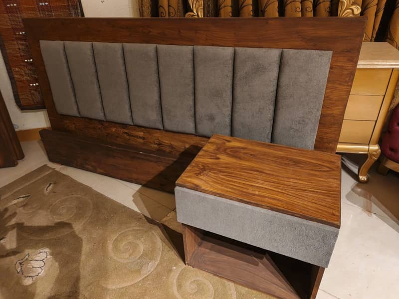 Bed with side tables 1