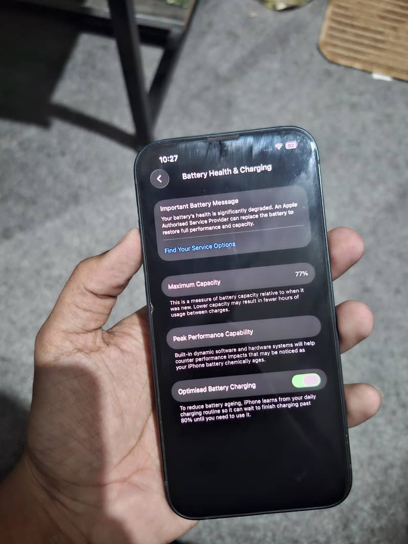 iPhone 13 4