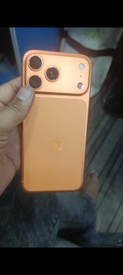 Iphone 17 pro max daba pack condition