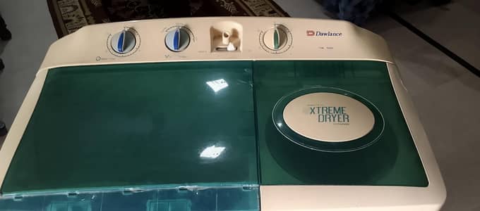 WASHING MACHINE AND DRYER