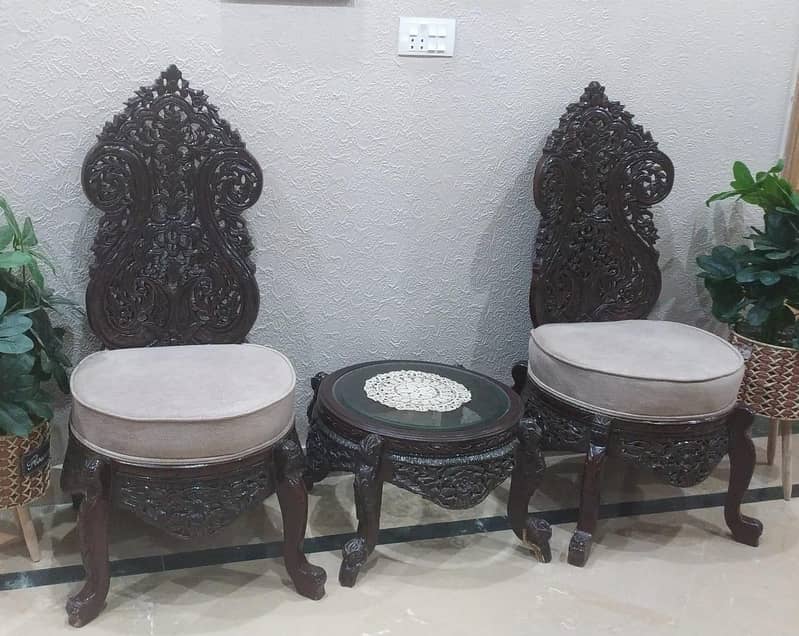 Chairs and table set 1