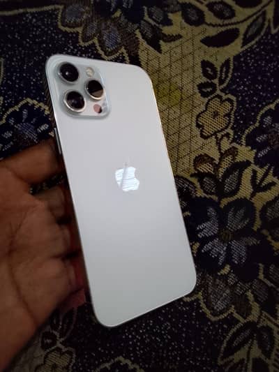 iphone 12 pro max white 