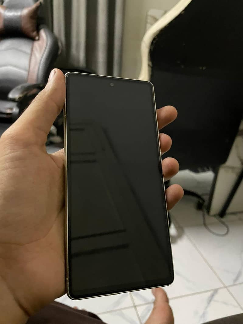 Google Pixel 7 4