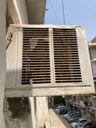 window AC