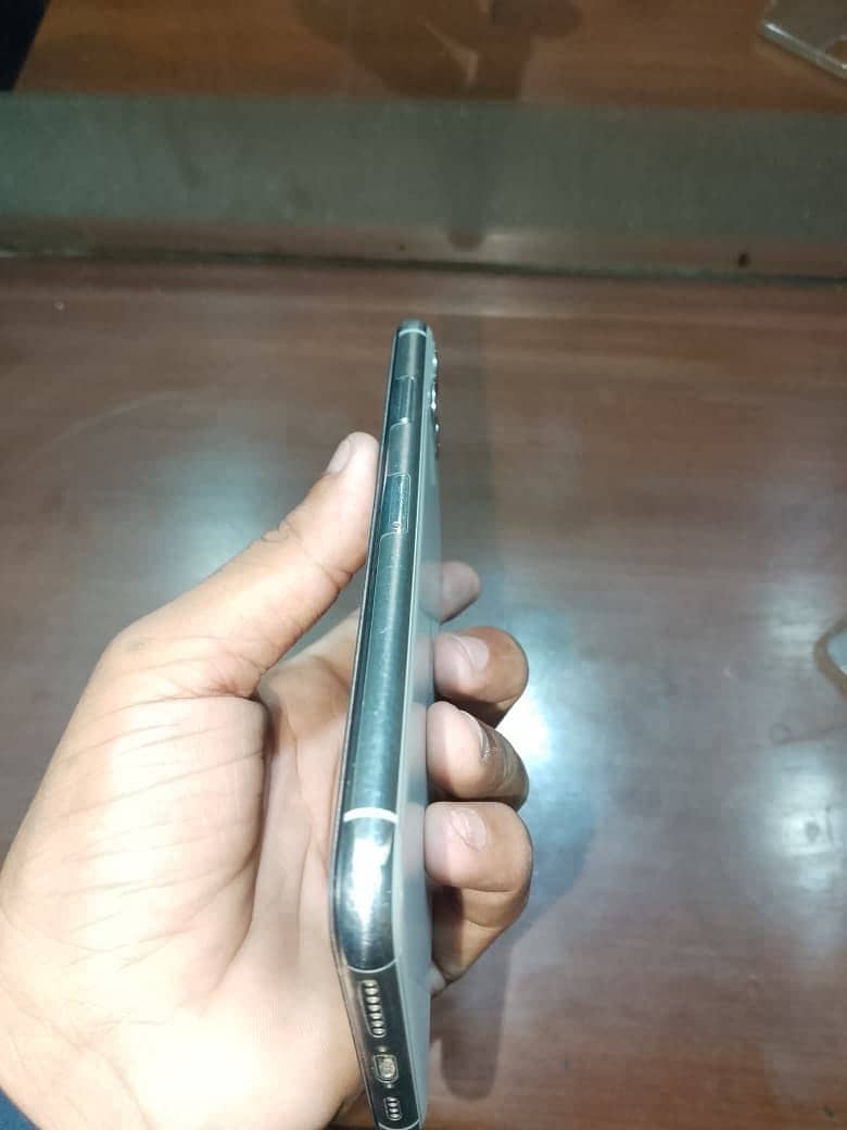 iPhone 2