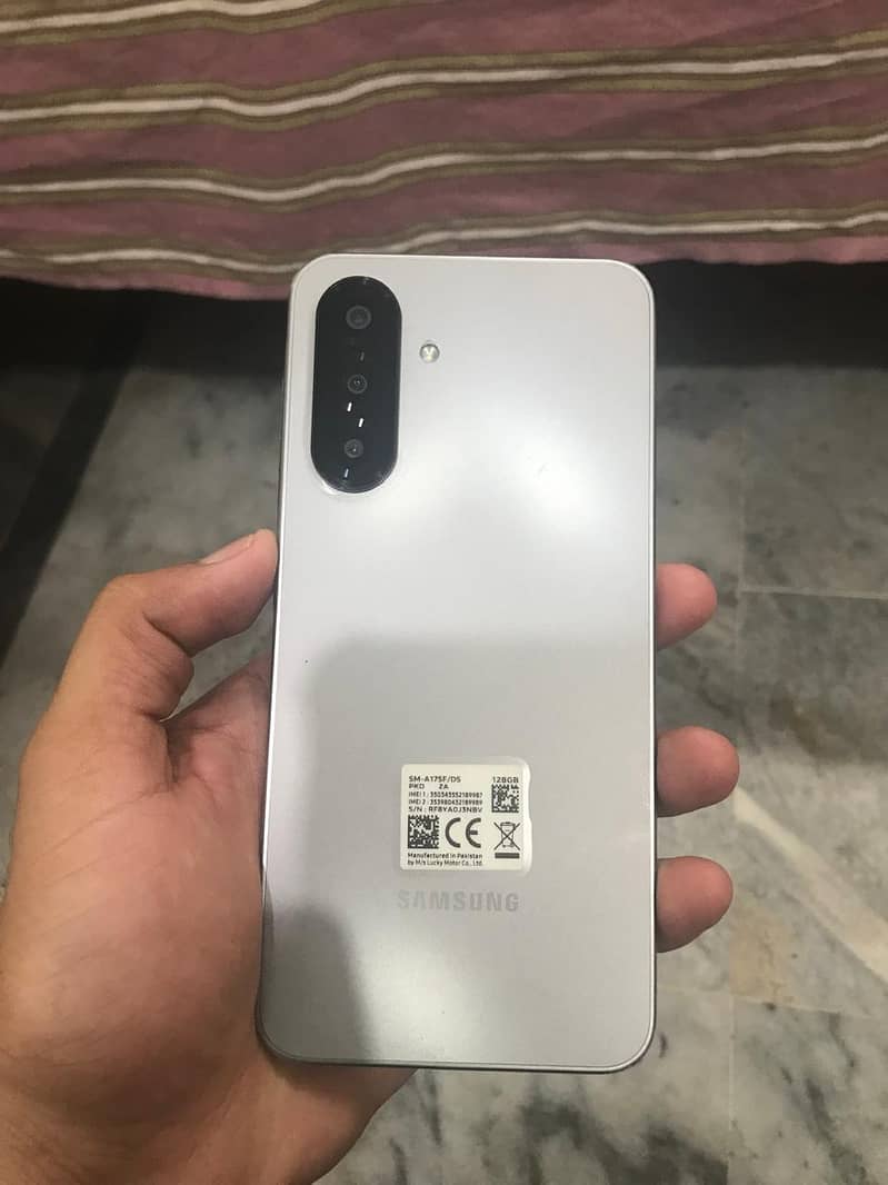 galaxy A17 2