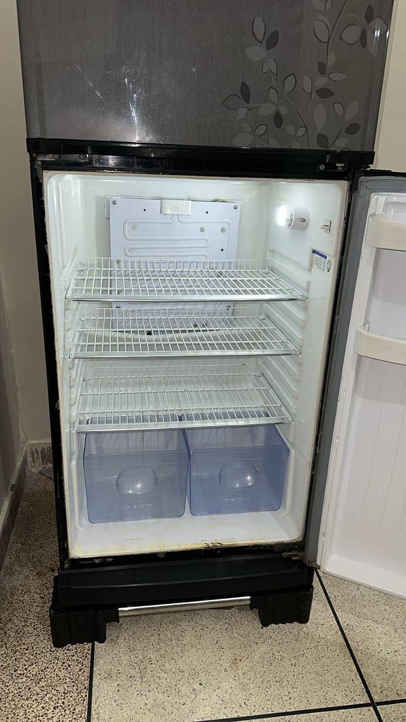 Orient Fridge 2
