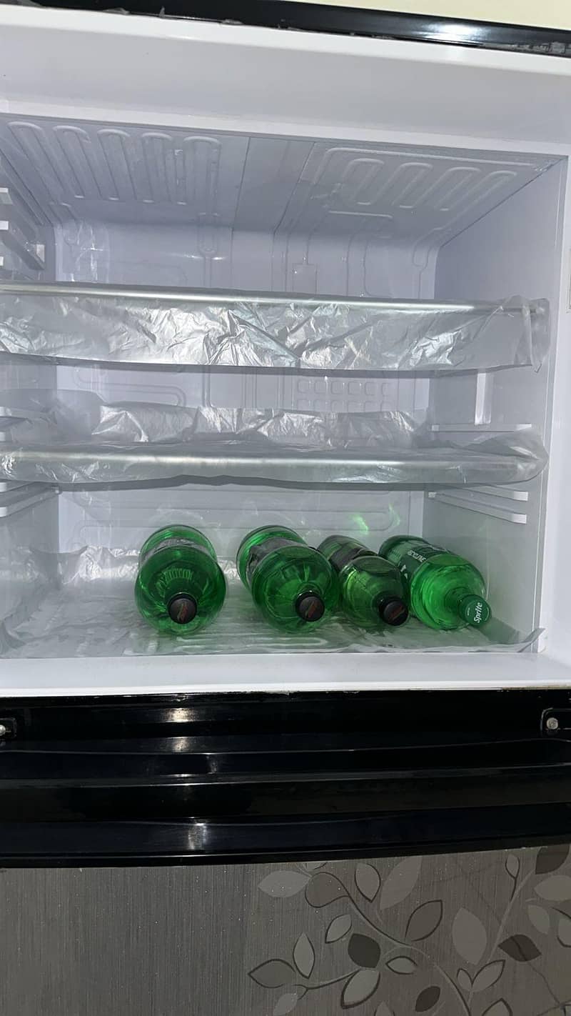 Orient Fridge 3