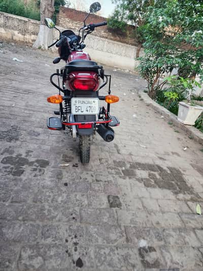Suzuki GD 110S