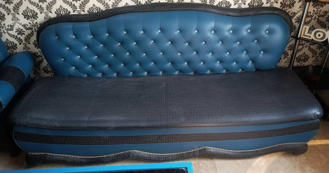 Sofa Set + Center Table 2