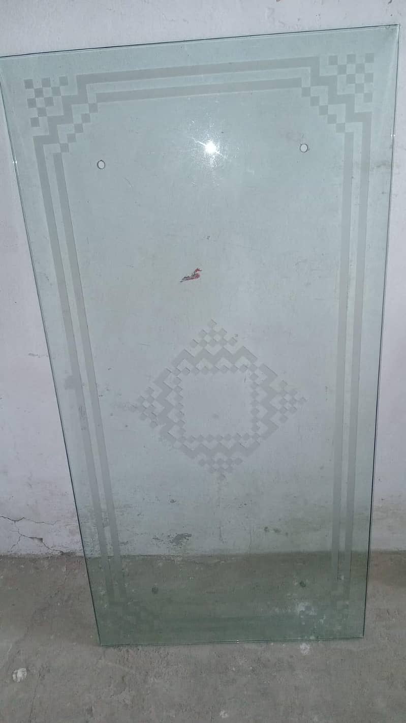 Glass dining table 0
