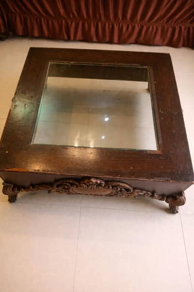 Centre table urgent sale