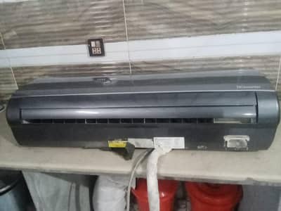 Haier split ac 1.5 ton best condition