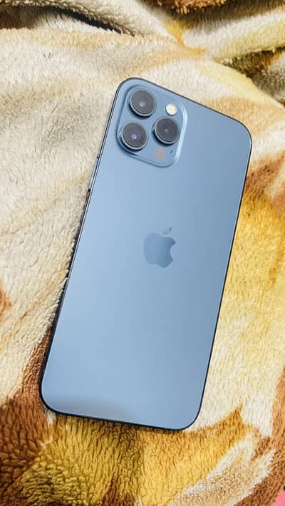 Iphone 12 Pro Max (Factory Unlocked)