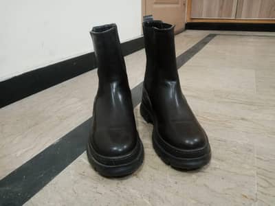 defector Chelsea boots made in Turkey unisex Euro 38 size