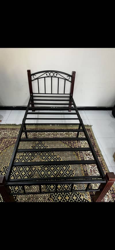 Single Fitting Bed - Wood & Iron with mattress