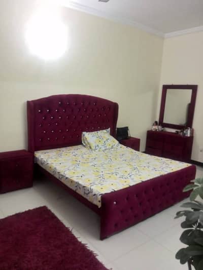 Furnish room available in G10/1 for Male from 1st June