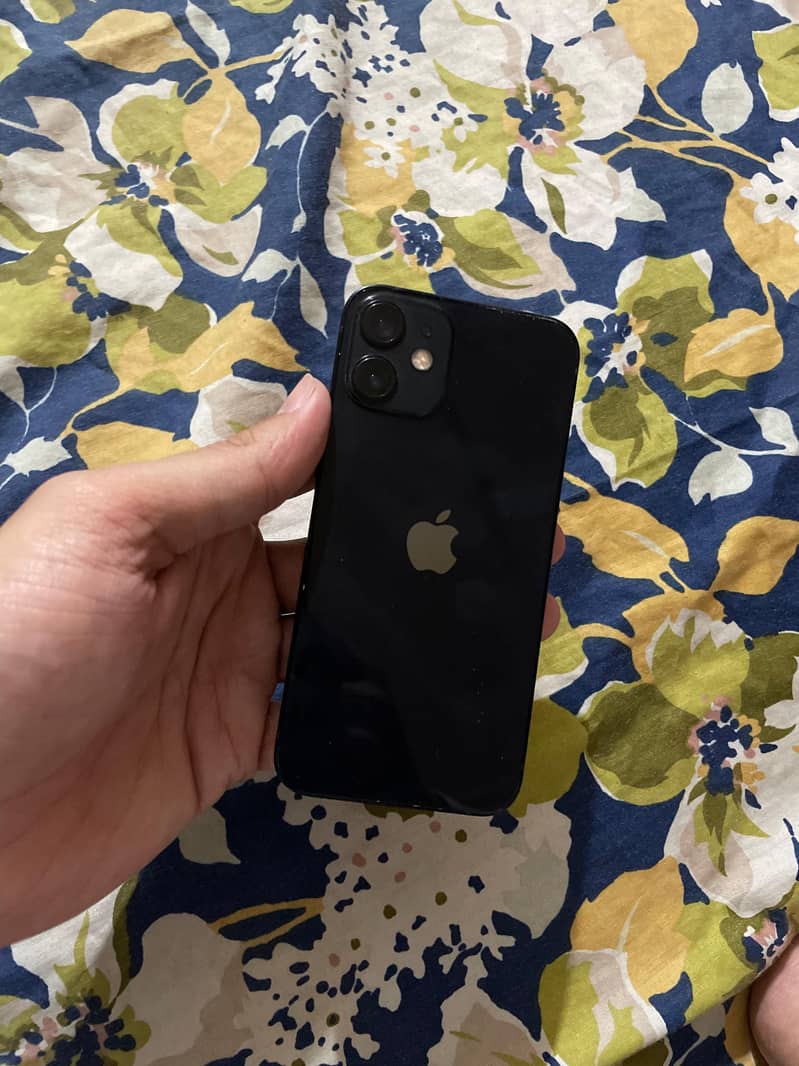 Iphone 12 Mini 0