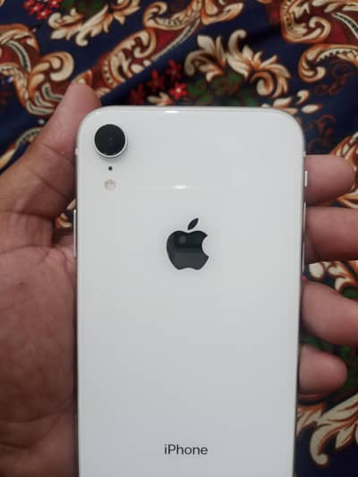 iPhone xr 64GB  MDM