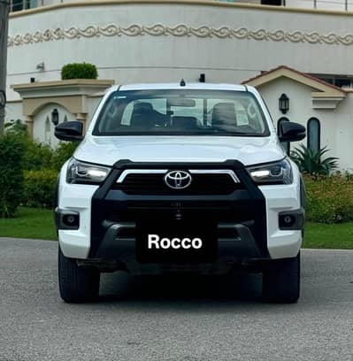 Toyota Hilux Rocco Full Original