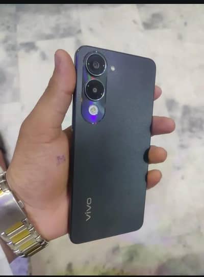 vivo y04