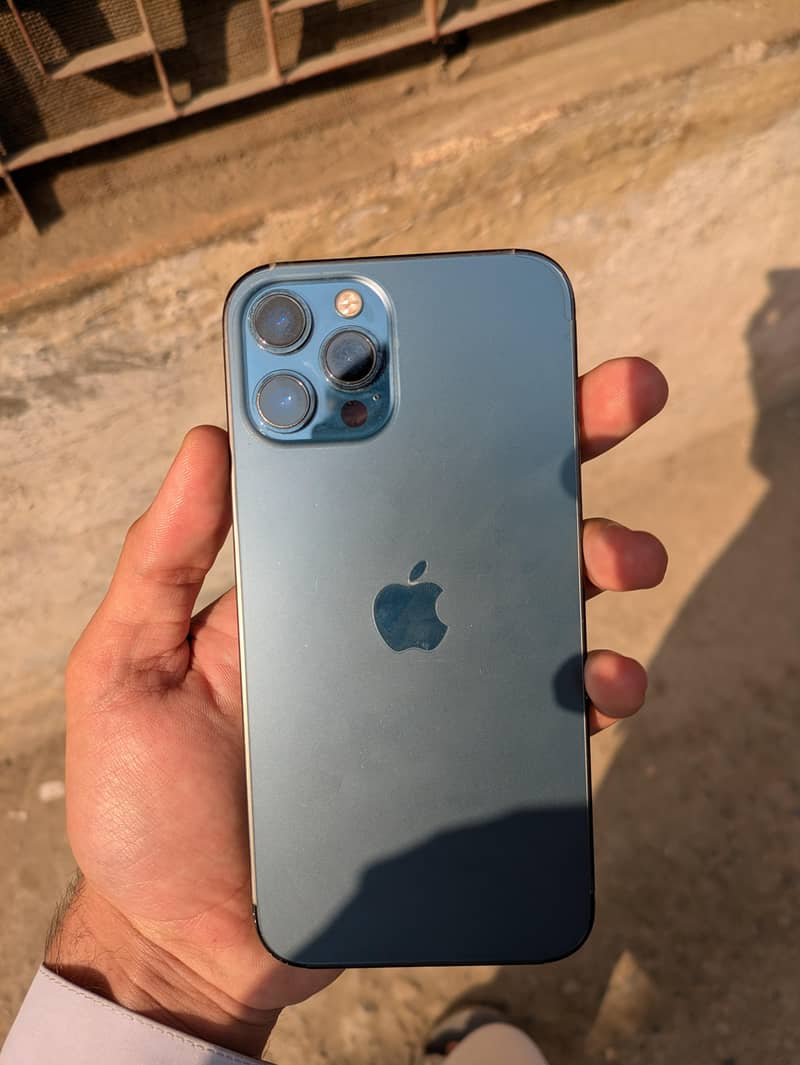 IPhone 12 Pro Max 0